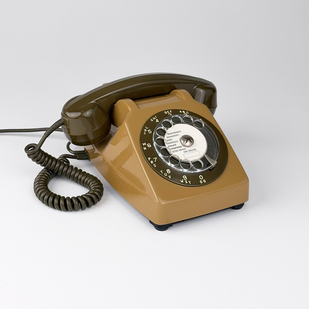 [PHO_004] PHONE 004